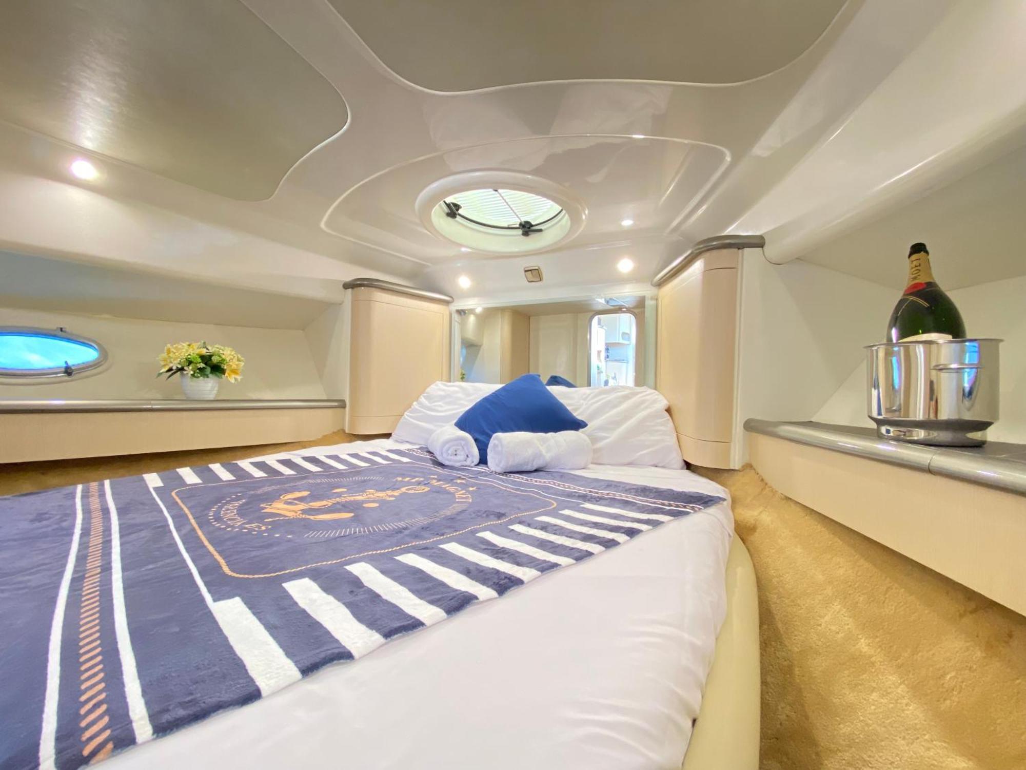 The Valencia Yacht Experience Hotel Buitenkant foto